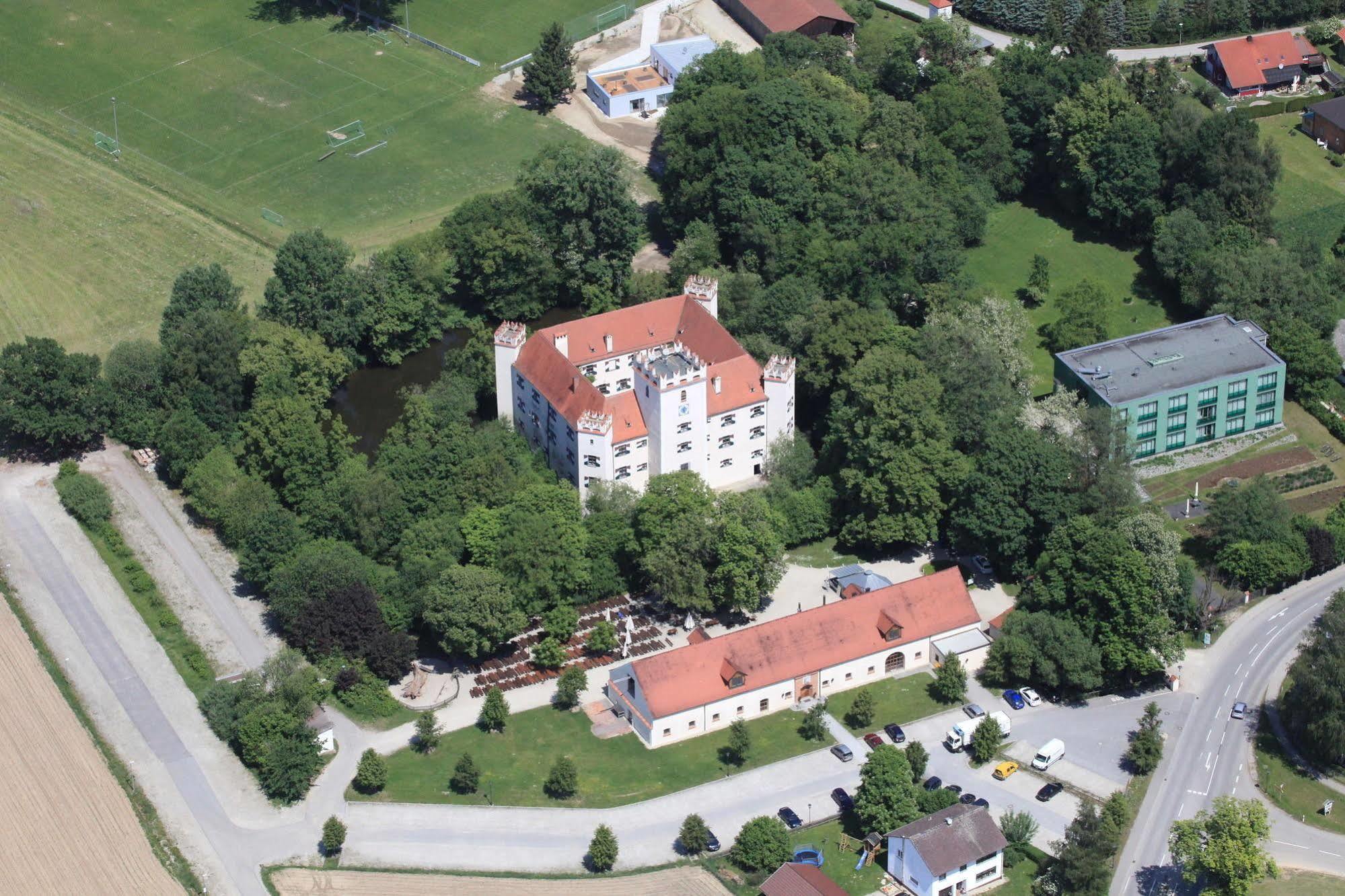 Schlossparkhotel Mariakirchen Arnstorf Exterior foto